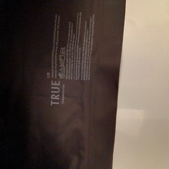 True and Co Bralette Size L - Picture 3 of 4